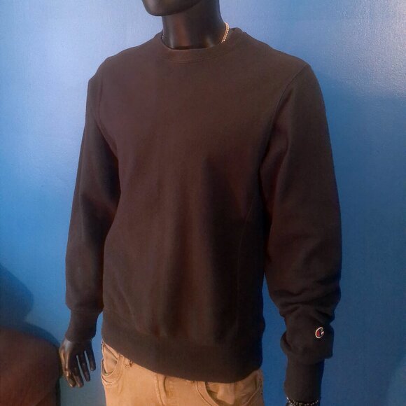 Champion Sweater, Size Medium, Black - Picture 4 of 16